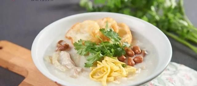 到广东要喝粥，这16道粥品满足你的味蕾
