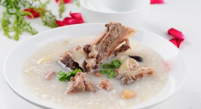 到广东要喝粥，这16道粥品满足你的味蕾