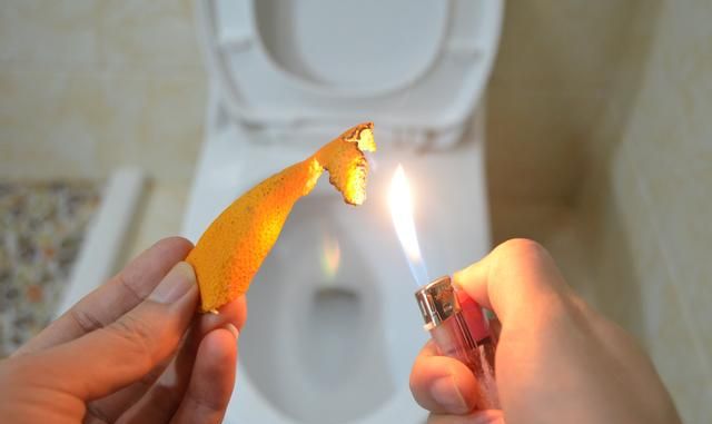 橘子皮别再扔了，放在家里特别实用，一年能省几百元，涨知识了