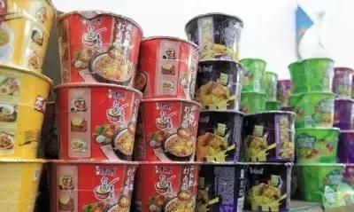 减肥看过来，各类零食热量大盘点！