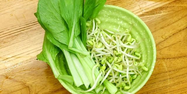 “高热量”早餐排行榜！油条排倒数第一，煎饼果子第2，建议了解