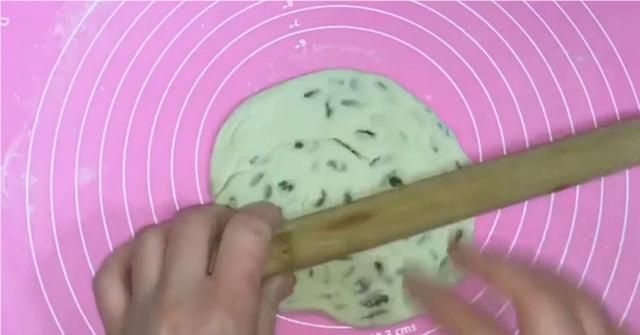 葡萄干可以做什么美食,葡萄干可以做什么美食简单又好吃图4