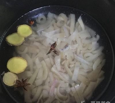 肉皮冻的做法