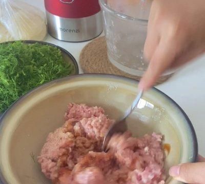 这道小茴香爆汁大肉饺子简单快手，超下饭