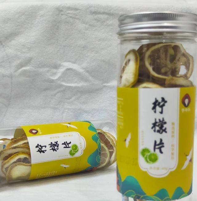 女性不想“老的快”，建议常喝5款“养颜茶”，滋润肌肤，显年轻