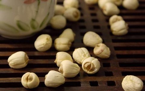 经常吃莲藕有什么好处(怀孕吃莲藕有什么好处)