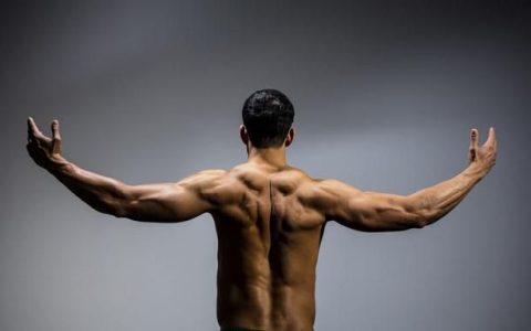 一个月内如何训练三千米长跑,小白5000米长跑训练方法