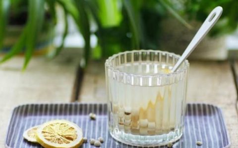 常喝薏米茶有什么好处(喝红枣薏米茶有什么好处)