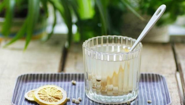 常喝薏米茶有什么好处(喝红枣薏米茶有什么好处)图1