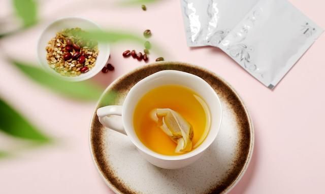 常喝薏米茶有什么好处(喝红枣薏米茶有什么好处)图5
