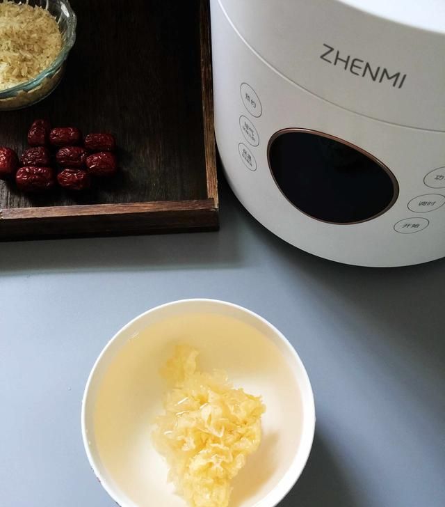 老一辈传下来的糯米吃法，每周坚持喝两回，气血双补，不懂就亏啦