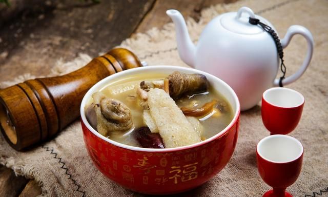 竹荪怎么做汤(竹荪裙带菜汤)图13