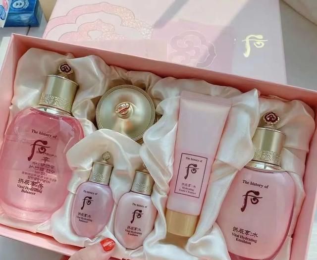 韩国WHOO后水妍水乳套盒，大牌亲民款清爽补水舒缓肌肤