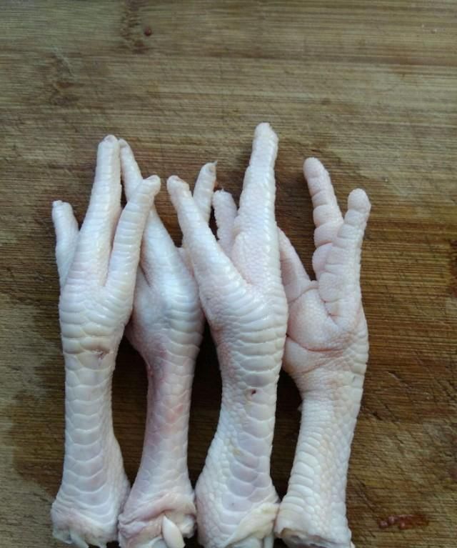 黄豆焖鸡爪怎么做图15