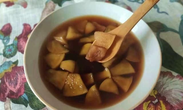 冬季，苹果和它一起煮，清润养胃美容养颜，营养互补，别不懂吃