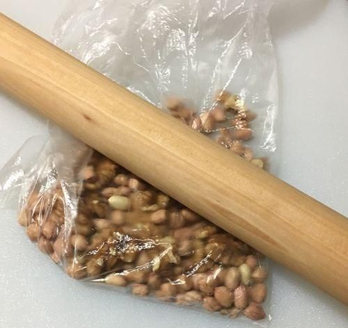 芝麻核桃糖的家常做法,芝麻核桃红枣糖正宗做法图10