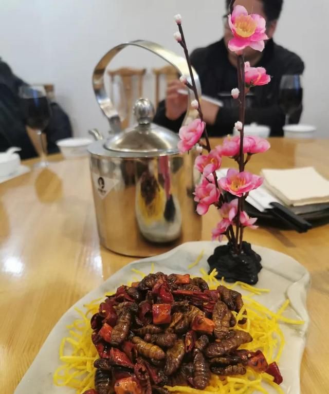 陕南石泉县民俗文化厚重，民族精神的完美体现