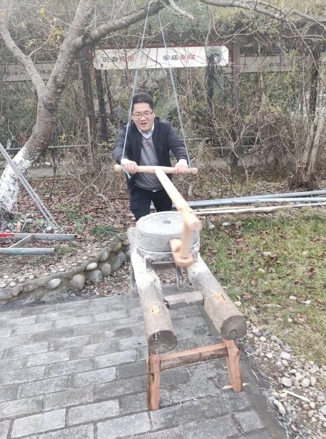 陕南石泉县民俗文化厚重，民族精神的完美体现