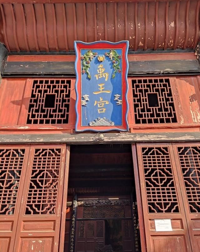 陕南石泉县民俗文化厚重，民族精神的完美体现
