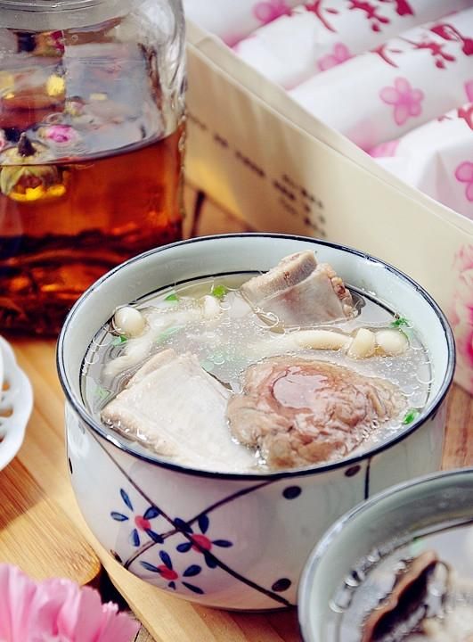 红菇怎么做好吃呢(红菇炖排骨怎么炖好吃)图11