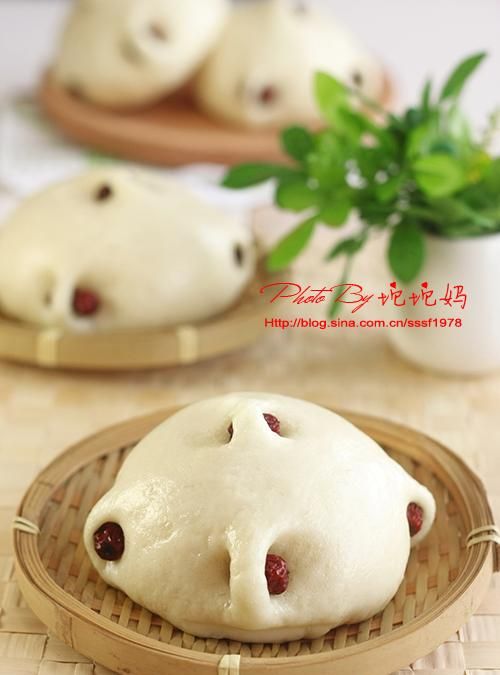 胶东传统面食枣饽饽制作过程,山东枣饽饽简单做法图1