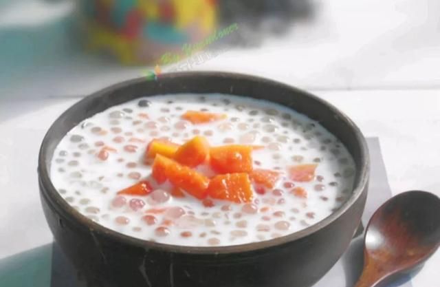 尝鲜 | 再多的玻尿酸神仙水，都不如来碗木瓜汤！