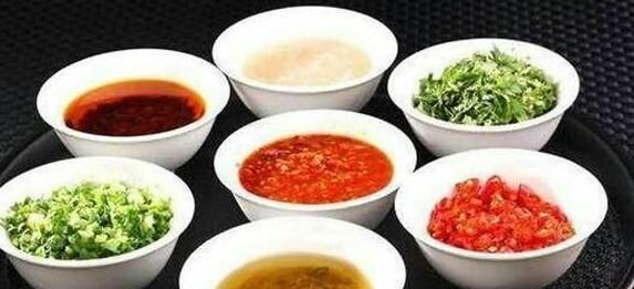 串串香为什么那么好吃，大厨给你分享灵魂配方和蘸料