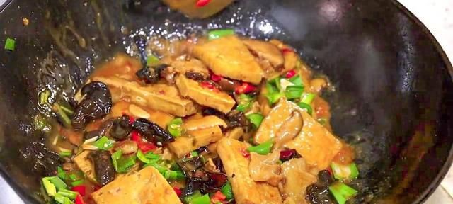 立秋后，多吃豆腐少吃肉，5种豆腐的好吃做法，步骤简单又入味