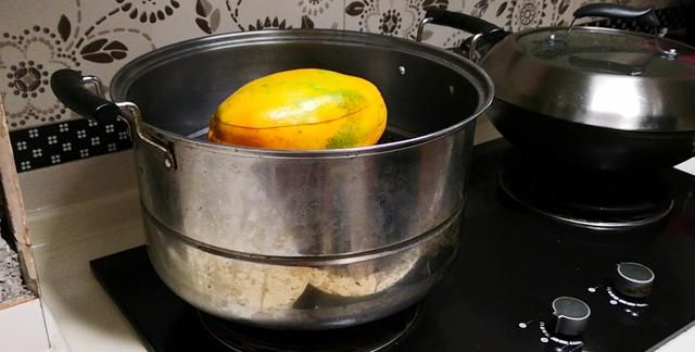 木瓜放锅里蒸一蒸，作用拿钱都买不到，奶奶偷教的土方法，真实用