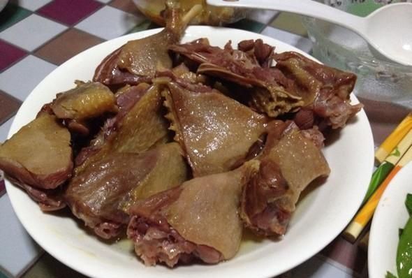 腊咸鸭怎么做好吃湖北(咸腊鹅怎么做好吃)图8
