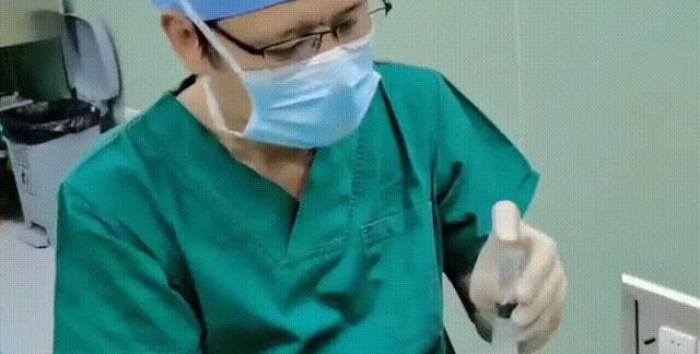 20岁姑娘不远万里来京隆鼻，7天获得自然妈生鼻，手术细节大公开