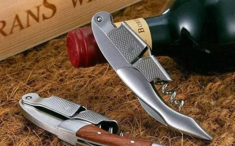 红酒开瓶器怎么使用给一个操作