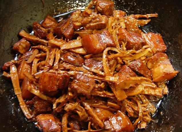 笋干烧肉怎么做最好吃(上海笋干烧肉怎么做好吃)图2