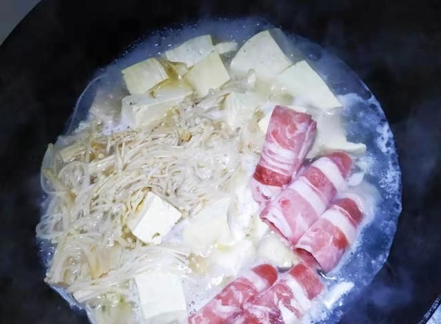 辣白菜怎么做好吃又简单(辣白菜怎么做好吃)图7