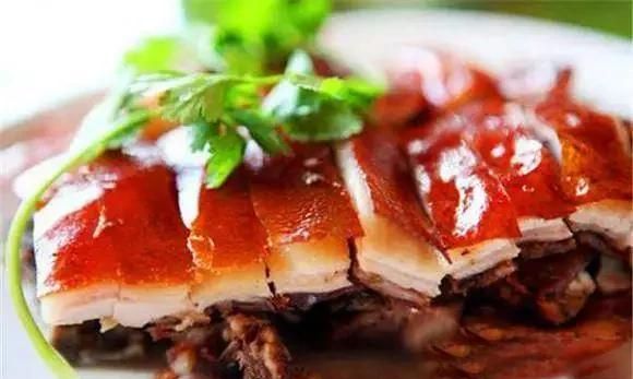 烤乳猪的制作流程是什么(烤乳猪制作全过程和配方)图3