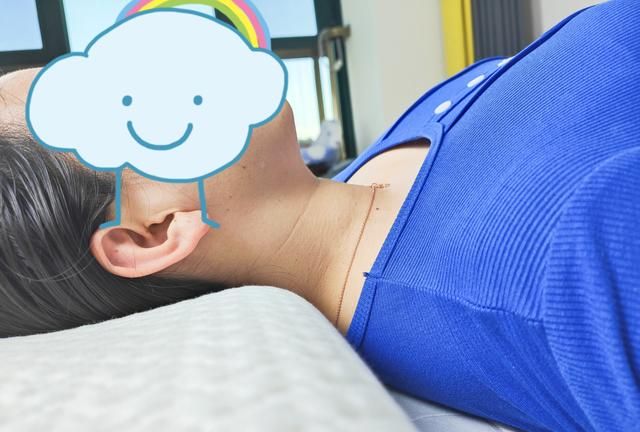 什么样的枕头更舒服？我一口气买了6个，终于能睡个好觉了