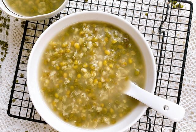 夏季多喝汤身体“更健康”，分享6道适合夏季的汤，清热解暑降火