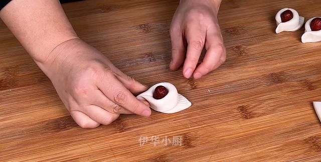 过年蒸枣花馍，1次性分享3种做法，好看好学又喜庆，学会了过年用