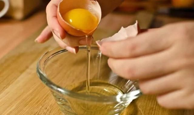 鸡蛋和蜂蜜怎么做面膜,牛奶蜂蜜鸡蛋面膜怎么做图1