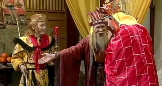西游记中唐僧的袈裟有什么作用图5