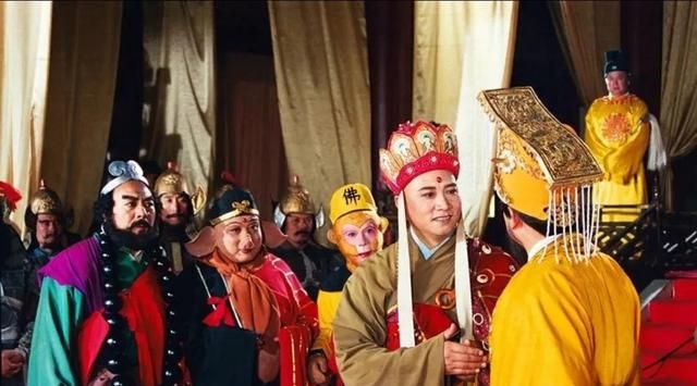 西游记中唐僧的袈裟有什么作用图6