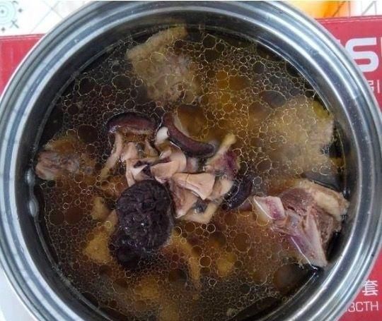 怎么做老鸭汤好吃,如何做老鸭汤最好吃图1