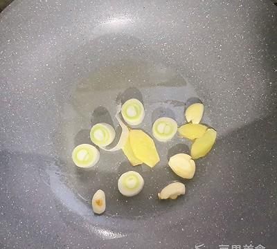 无腊味，不新年 卤水凤爪