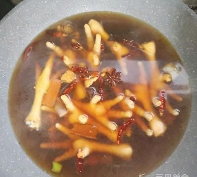 无腊味，不新年 卤水凤爪