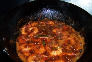 油焖大虾火锅做法,红焖大虾火锅怎么做图7