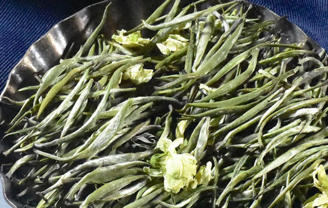 茶叶知识：茉莉花茶的功效和作用很好，茉莉花茶是绿茶吗？