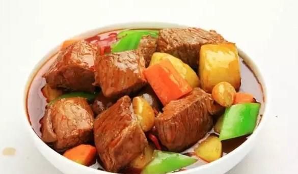 烧土豆的吃法，土豆有哪些健康美味的吃法呢图1