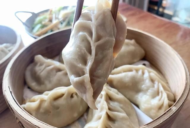 教你羊肉拌馅小窍门，记住3不放2不忘，馅料鲜嫩多汁，不腥不膻
