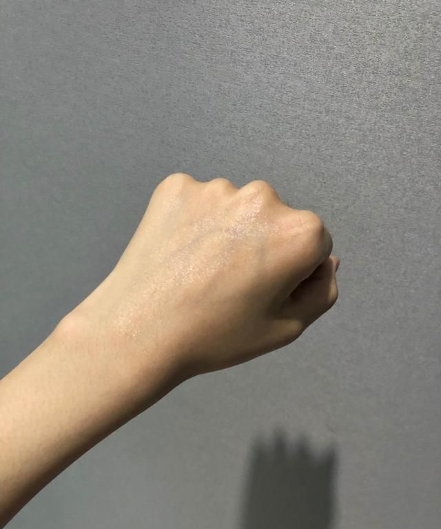 季节交替护肤品也不能一成不变，为最in的你，安利几款亲测护肤品