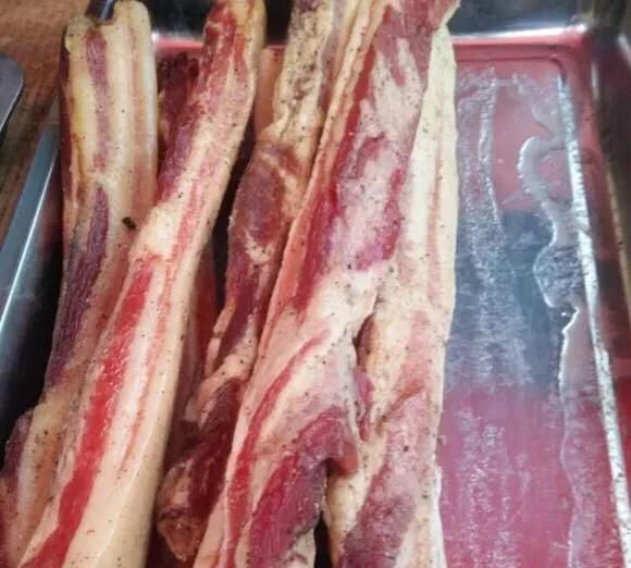 四川烟熏腊肉有什么特点呢图4